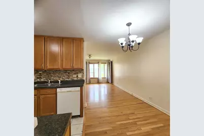 1462 Willow Avenue, Des Plaines, IL 60016 - Photo 5