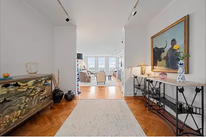 219 E Lake Shore Drive #6AB, Chicago, IL 60611 - Photo 5