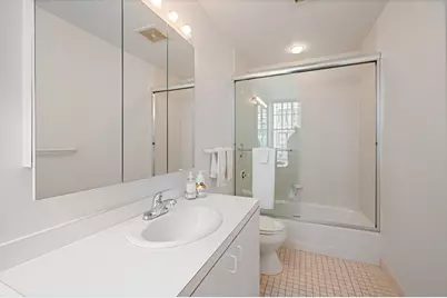 219 E Lake Shore Drive #6AB, Chicago, IL 60611 - Photo 35