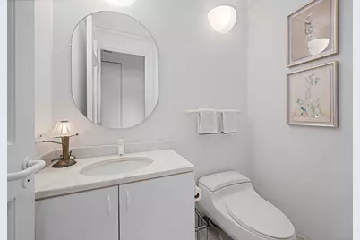 219 E Lake Shore Drive #6AB, Chicago, IL 60611 - Photo 23