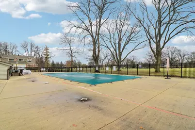 105 W Dover Drive, Mount Prospect, IL 60056 - Photo 45