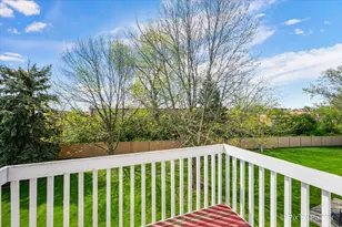 259 Arboretum Dr, Lombard, IL 60148 - Photo 11