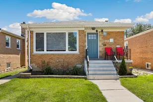 6117 W 83rd St, Burbank, IL 60459 - Photo 1