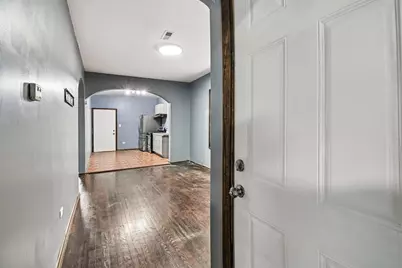 1653 N Mason Avenue, Chicago, IL 60639 - Photo 13