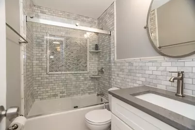 6833 N Kedzie Avenue #410, Chicago, IL 60645 - Photo 9