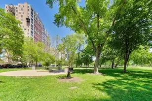 2400 N Lakeview Ave, Chicago, IL 60614 - Photo 37