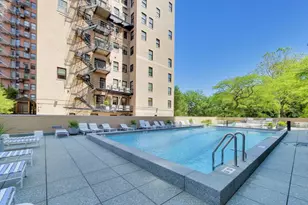 2400 N Lakeview Ave, Chicago, IL 60614 - Photo 27