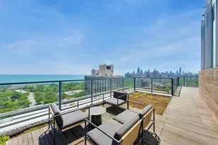 2400 N Lakeview Ave, Chicago, IL 60614 - Photo 31