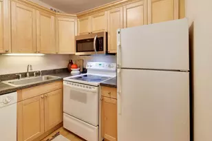 2400 N Lakeview Ave, Chicago, IL 60614 - Photo 15