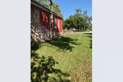 301 W 115th Street, Chicago, IL 60628 - Photo 3