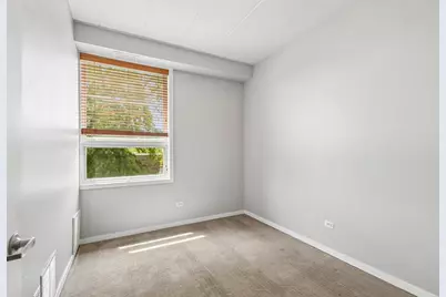 974 W 35th Place #202, Chicago, IL 60609 - Photo 21