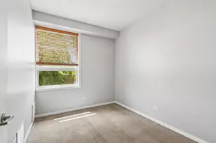 974 W 35th Pl, Chicago, IL 60609 - Photo 21