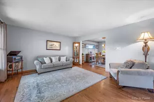 2405 Steeplechase Ln, Spring Grove, IL 60081 - Photo 9
