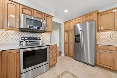 4707 Daniel Drive, Crystal Lake, IL 60014 - Photo 11