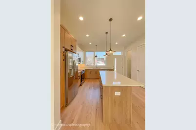 6320 S Champlain Avenue, Chicago, IL 60637 - Photo 3