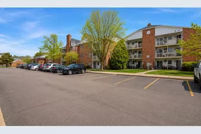 1332 Cunat Court #2B, Lake in the Hills, IL 60156 - Photo 13
