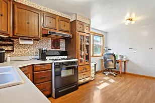 13451 S Ave K, Chicago, IL 60633 - Photo 5