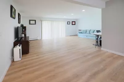 10385 Dearlove Road #1K, Glenview, IL 60025 - Photo 3