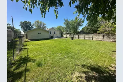 102 E Grove Street, Streator, IL 61364 - Photo 5