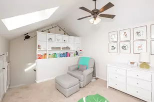 1139 W Roscoe St, Chicago, IL 60657 - Photo 13