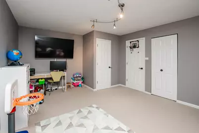 1139 W Roscoe Street, Chicago, IL 60657 - Photo 15