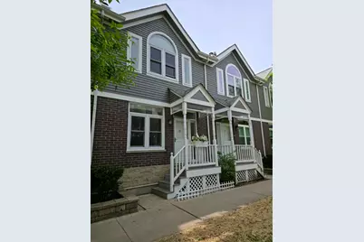 1139 W Roscoe Street, Chicago, IL 60657 - Photo 1