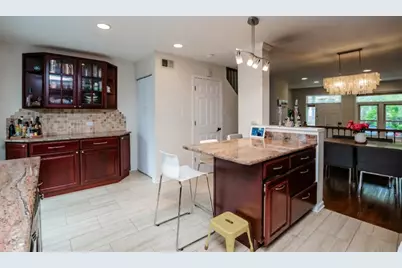 1139 W Roscoe Street, Chicago, IL 60657 - Photo 9