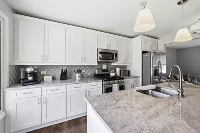 16450 Cherry Hill Avenue, Tinley Park, IL 60487 - Photo 17