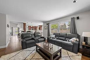 1631 Terri Cir, Naperville, IL 60563 - Photo 13