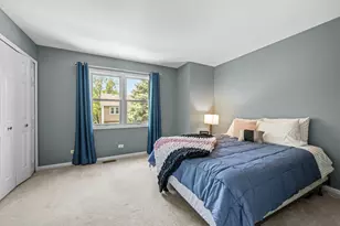 1631 Terri Cir, Naperville, IL 60563 - Photo 19