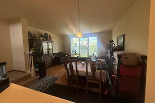 348 Fallbrook Ct, Schaumburg, IL 60194 - Photo 9
