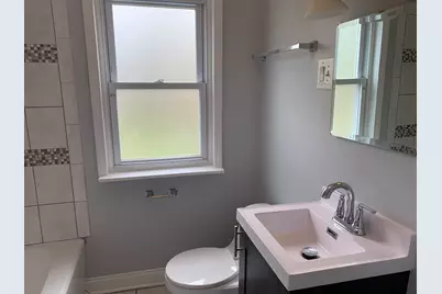9825 S Avalon Avenue, Chicago, IL 60628 - Photo 5