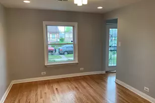 9825 S Avalon Ave, Chicago, IL 60628 - Photo 3