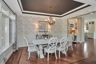 10829 Warwick Ln, Orland Park, IL 60462 - Photo 9