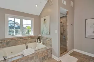 10829 Warwick Ln, Orland Park, IL 60462 - Photo 21