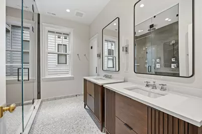3902 N Hamilton Avenue, Chicago, IL 60618 - Photo 45