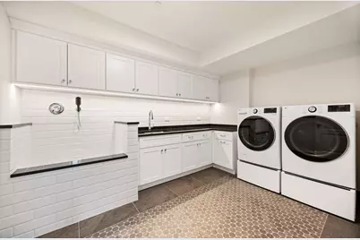 3902 N Hamilton Avenue, Chicago, IL 60618 - Photo 33