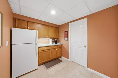 2714 Lake Shore Drive, Joliet, IL 60431 - Photo 25