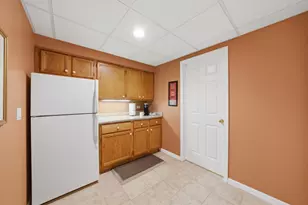 2714 Lake Shore Dr, Joliet, IL 60431 - Photo 25