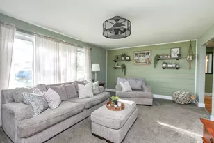 540 Jonette Ave, Bradley, IL 60915 - Photo 5