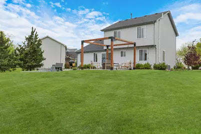 1263 E Essex Court, Round Lake Beach, IL 60073 - Photo 37