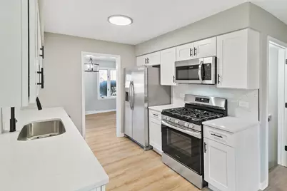 17001 Kimbark Avenue, South Holland, IL 60473 - Photo 5