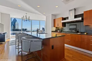 401 N Wabash Ave, Chicago, IL 60611 - Photo 11