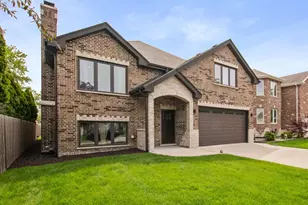 10507 Oxford Ave, Chicago Ridge, IL 60415 - Photo 1