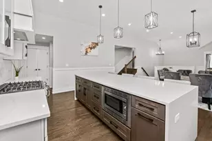 10507 Oxford Ave, Chicago Ridge, IL 60415 - Photo 9