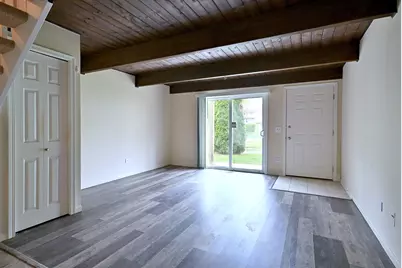 128 1/2 Cora Avenue #B, Fox Lake, IL 60020 - Photo 7