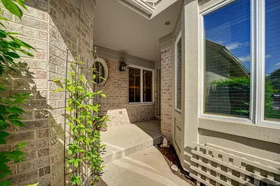 2254 Tamarack Drive, Downers Grove, IL 60515 - Photo 3