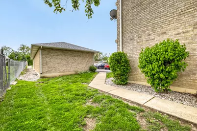 8832 Amelia Court #1-D, Justice, IL 60458 - Photo 21