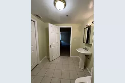2162 Yale Circle, Hoffman Estates, IL 60192 - Photo 17