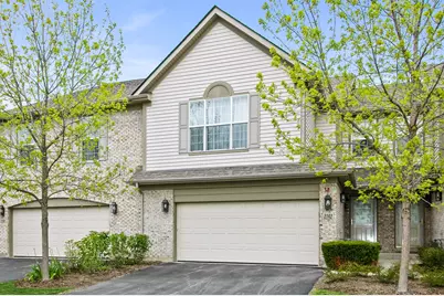 2162 Yale Circle, Hoffman Estates, IL 60192 - Photo 1